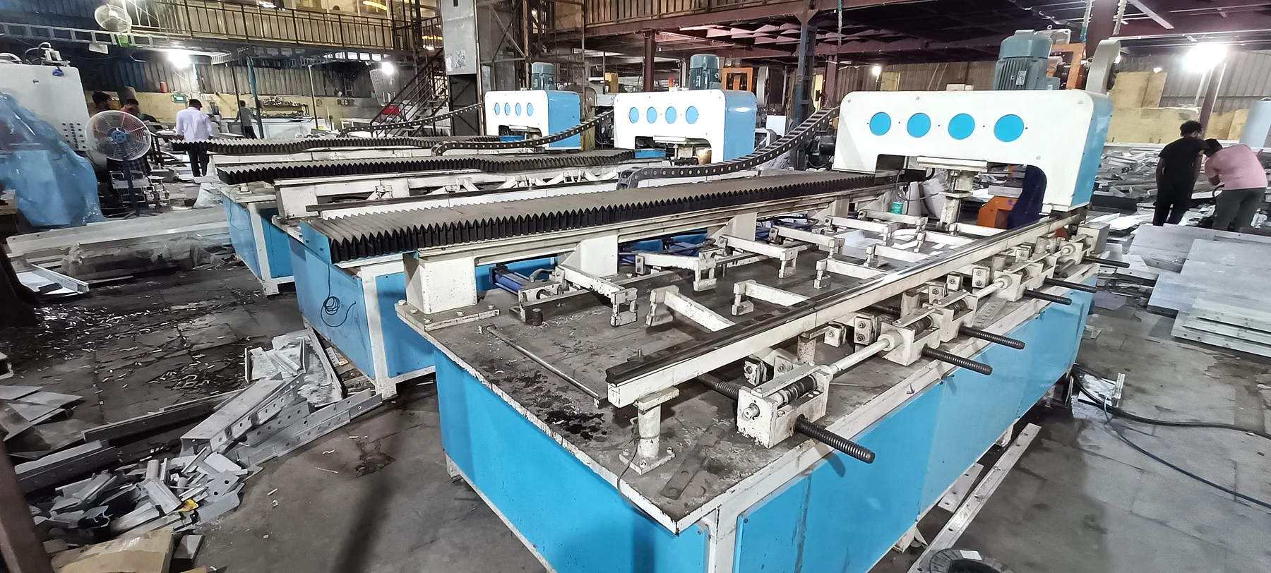 Friction stir welding machine
