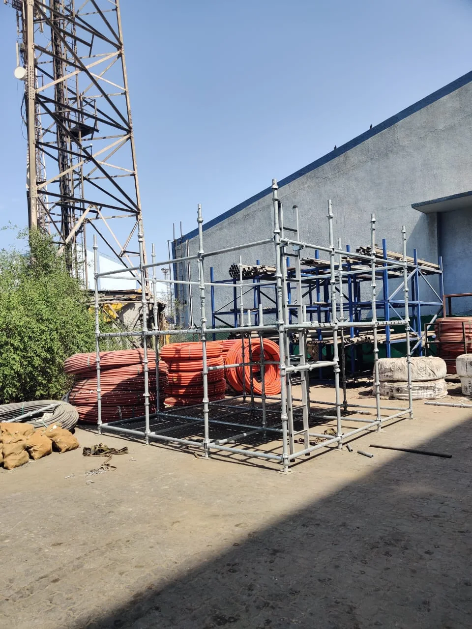 Hot-dip galvanized Cuplock scaffold assembly